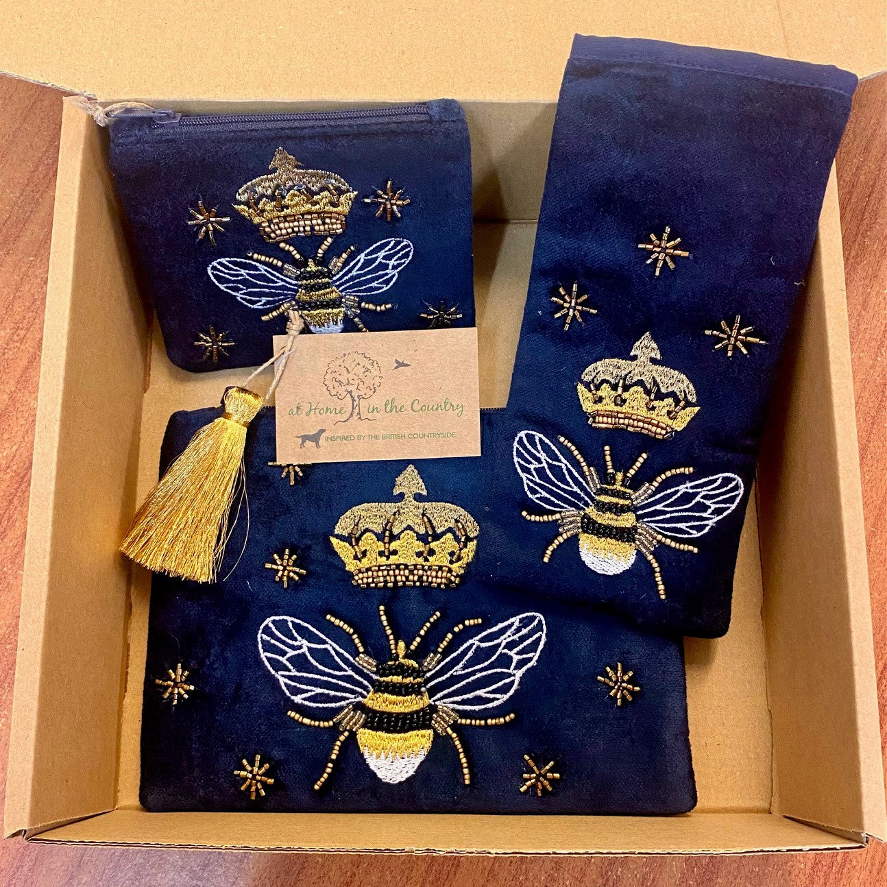 The Royal Bee Cotton Velvet Gift Set