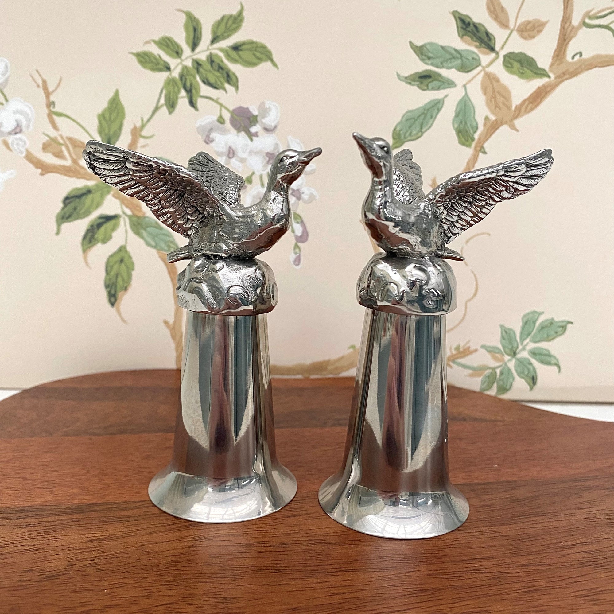 A Pair of flying geese shot glasses