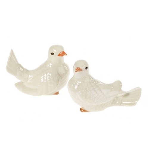 White Doves Salt and Pepper