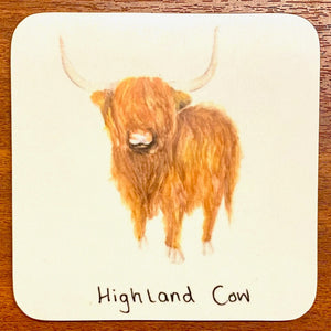 Die Highland Cow-Geschenkbox mit Tasse, Taschentuch und Untersetzer