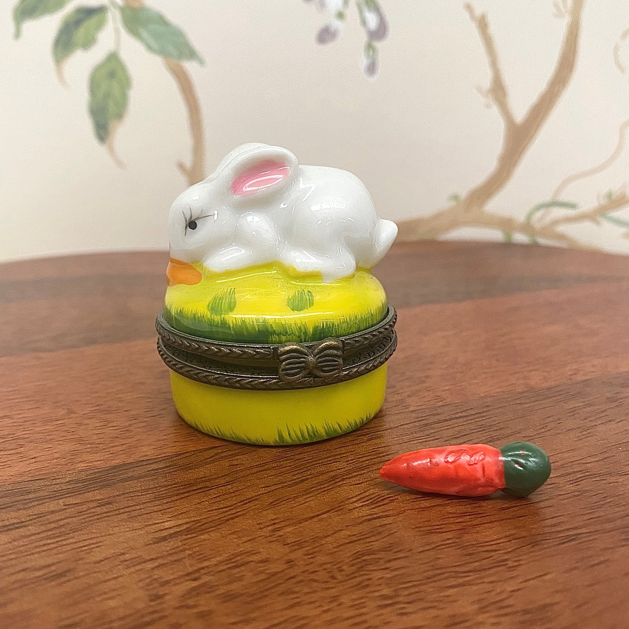 Rabbit ceramic box with hidden carrot trinket
